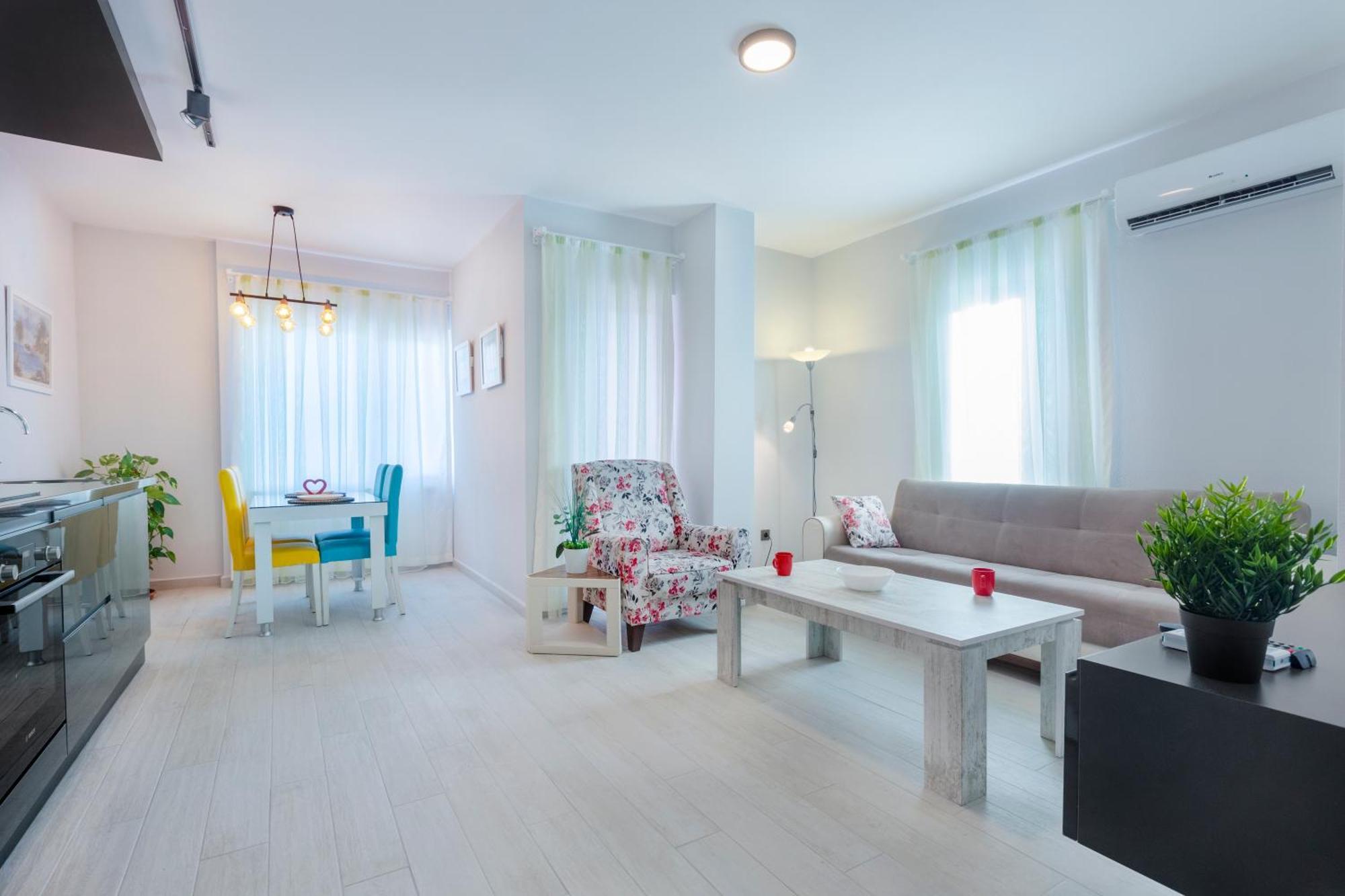 Twin Apart Hotel Аланя Екстериор снимка