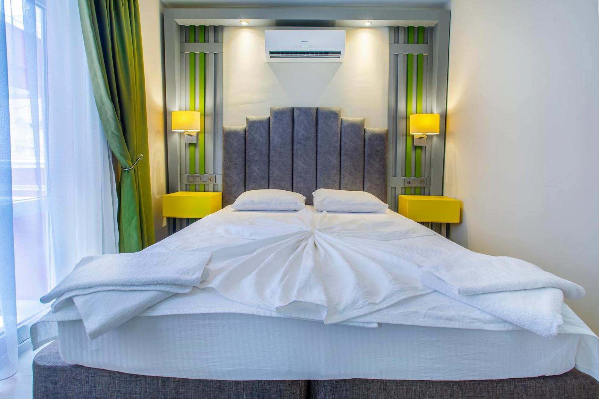 Twin Apart Hotel Аланя Екстериор снимка